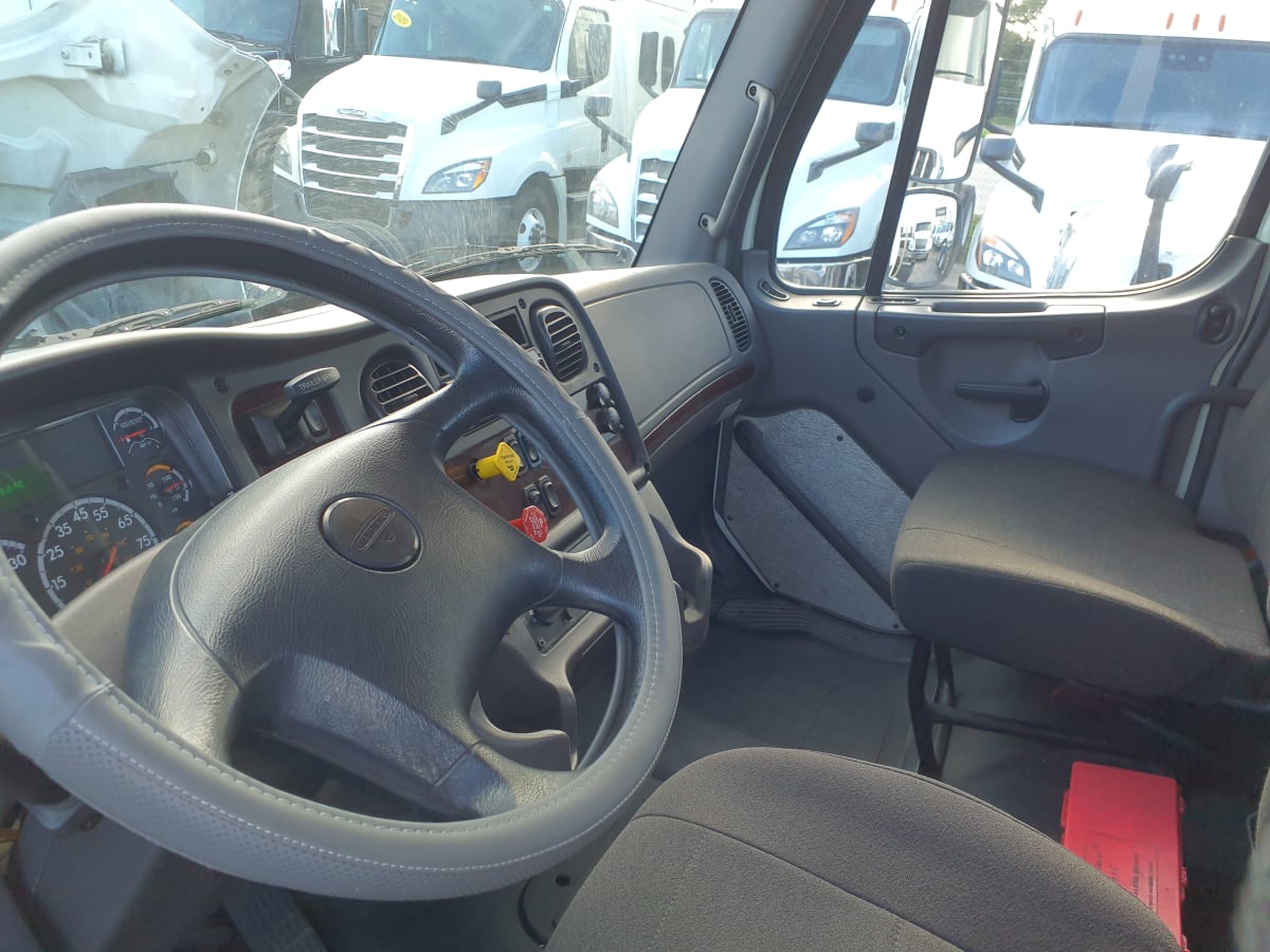 2019 Freightliner/Mercedes M2 106 863199