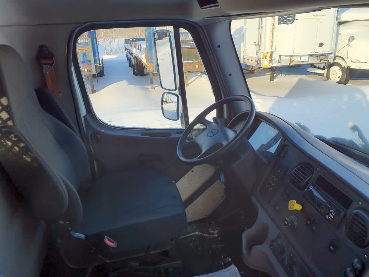 2019 Freightliner/Mercedes M2 106 863208