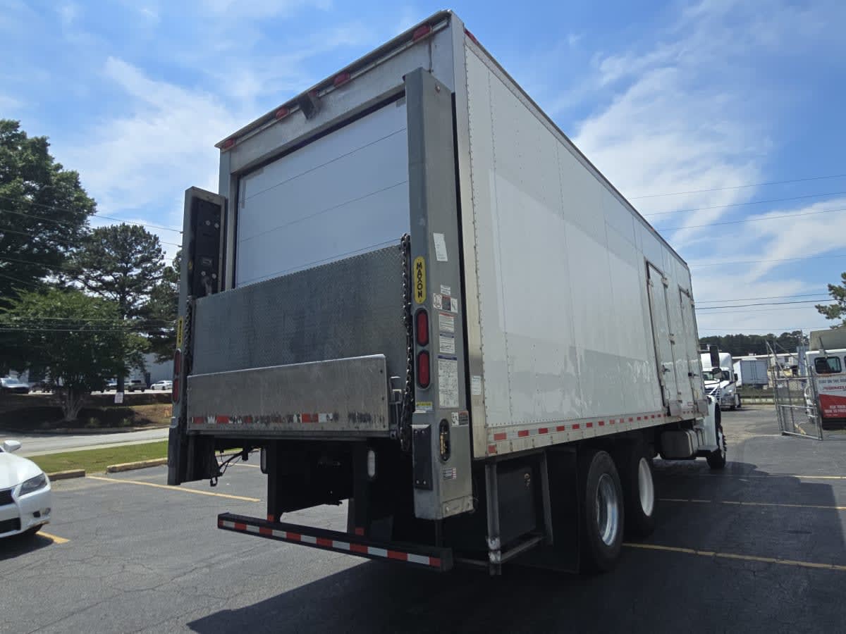 2019 Freightliner/Mercedes M2 106 863216