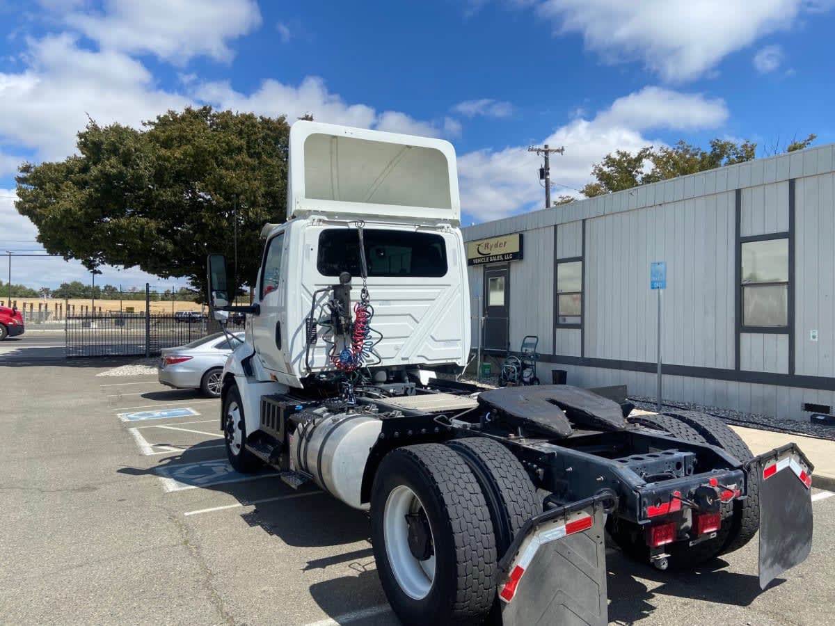 2019 International RH in West Sacramento, CA — photo 6