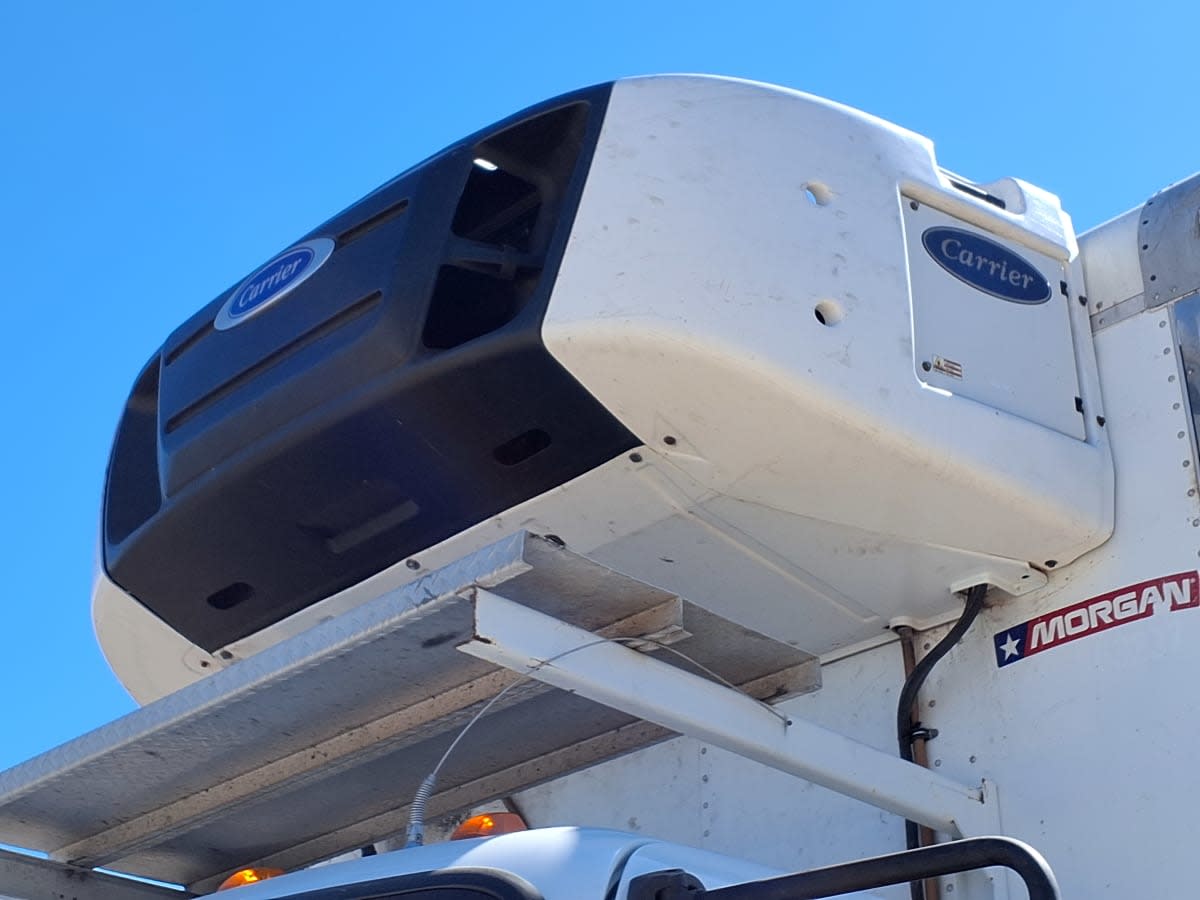 2019 Freightliner/Mercedes M2 106 863227