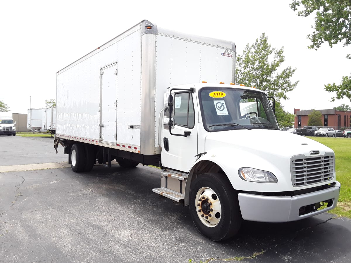 2019 Freightliner/Mercedes M2 106 863230