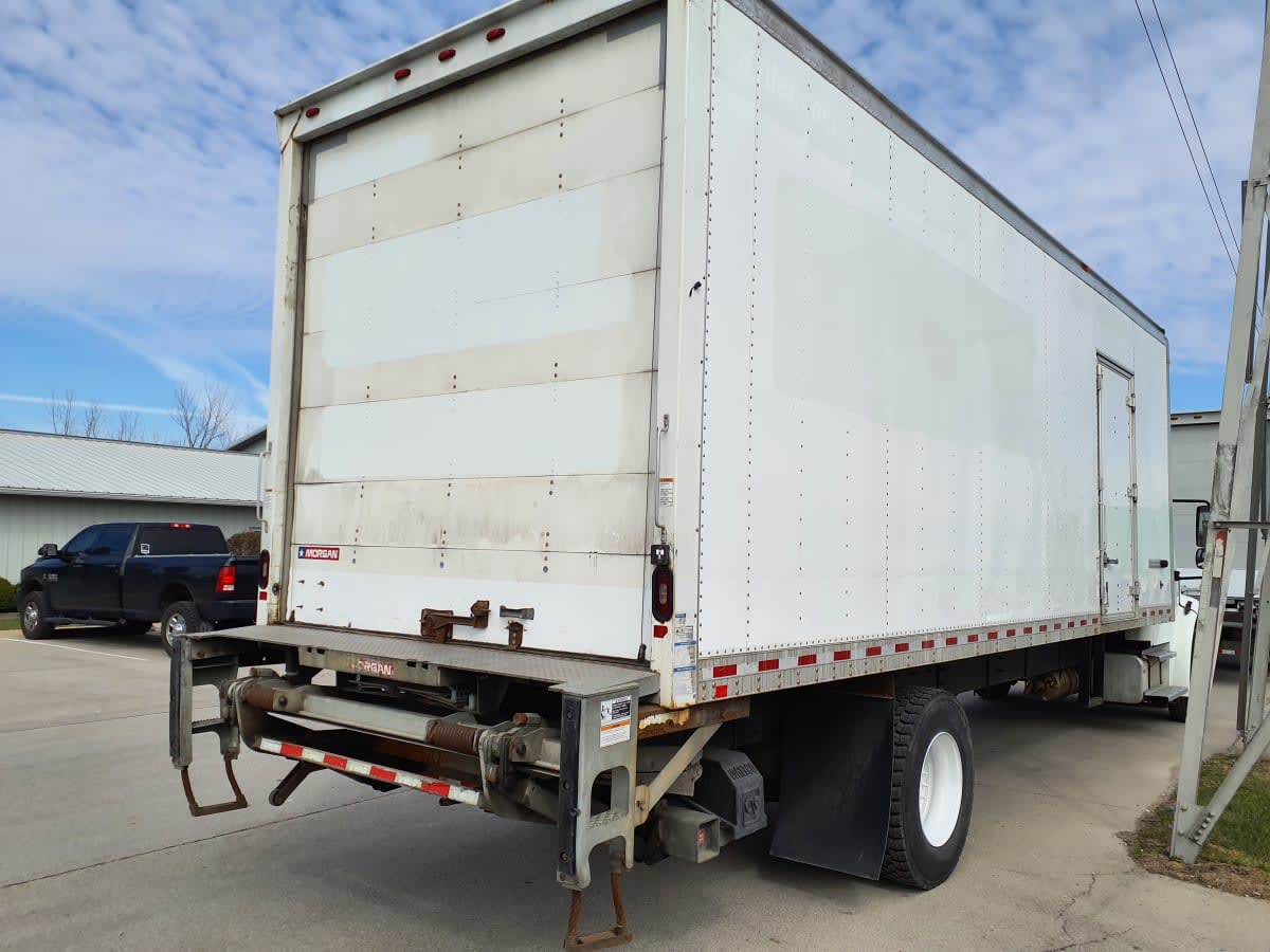 2019 Freightliner/Mercedes M2 106 863231