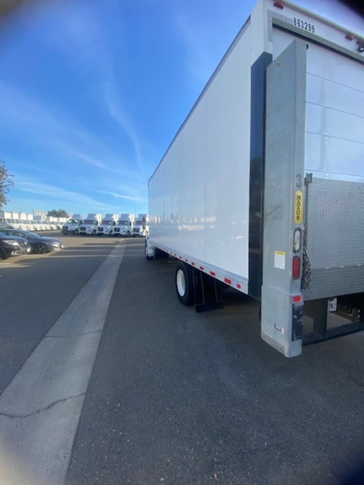 2019 Freightliner/Mercedes M2 106 863299