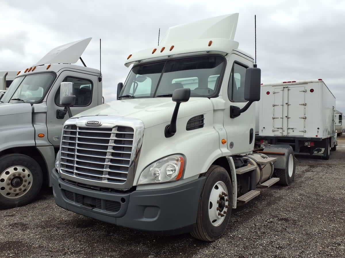 2019 Freightliner - image 1
