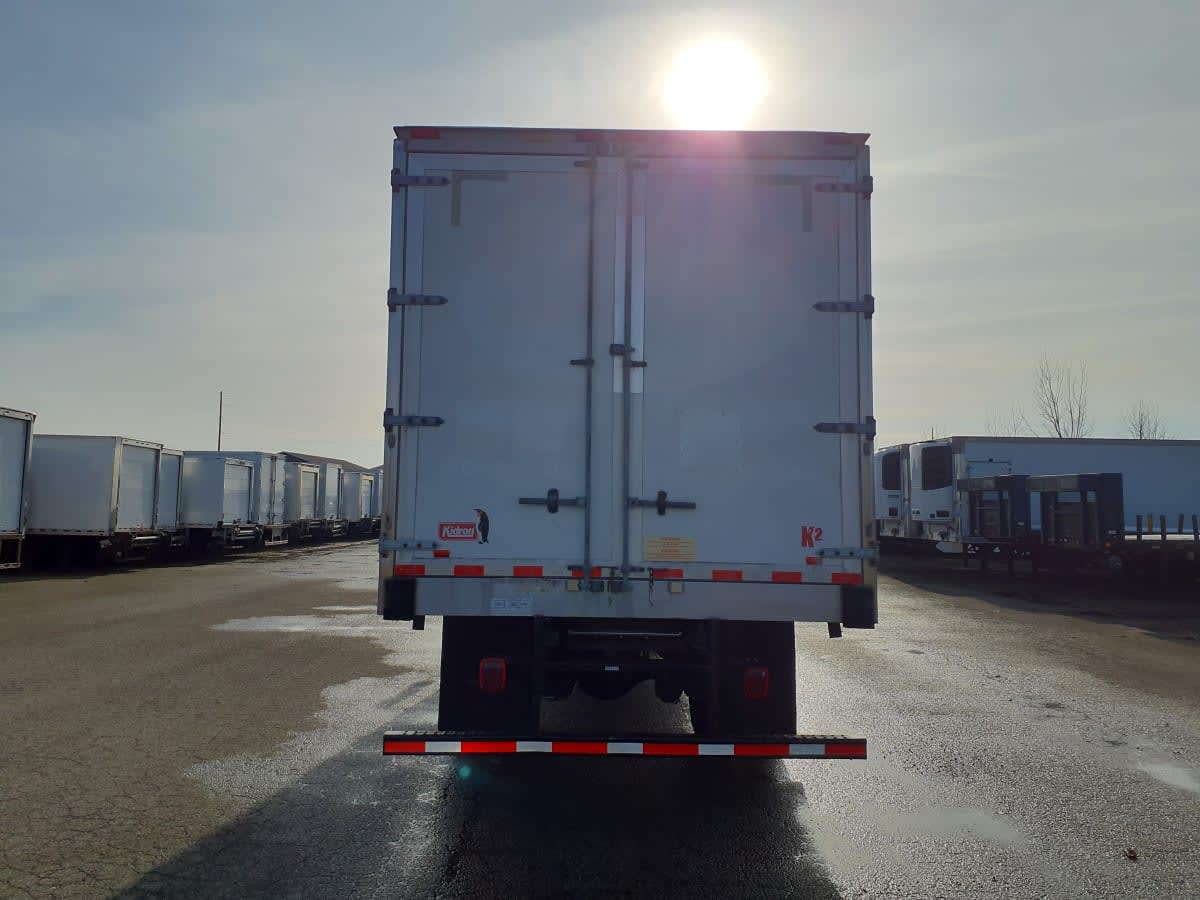 2019 Freightliner/Mercedes M2 106 863318