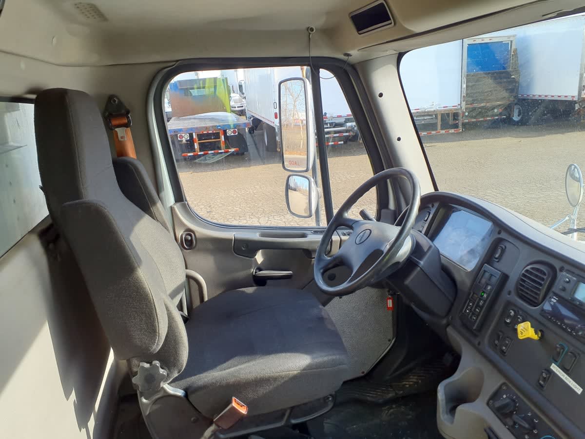 2019 Freightliner/Mercedes M2 106 863318