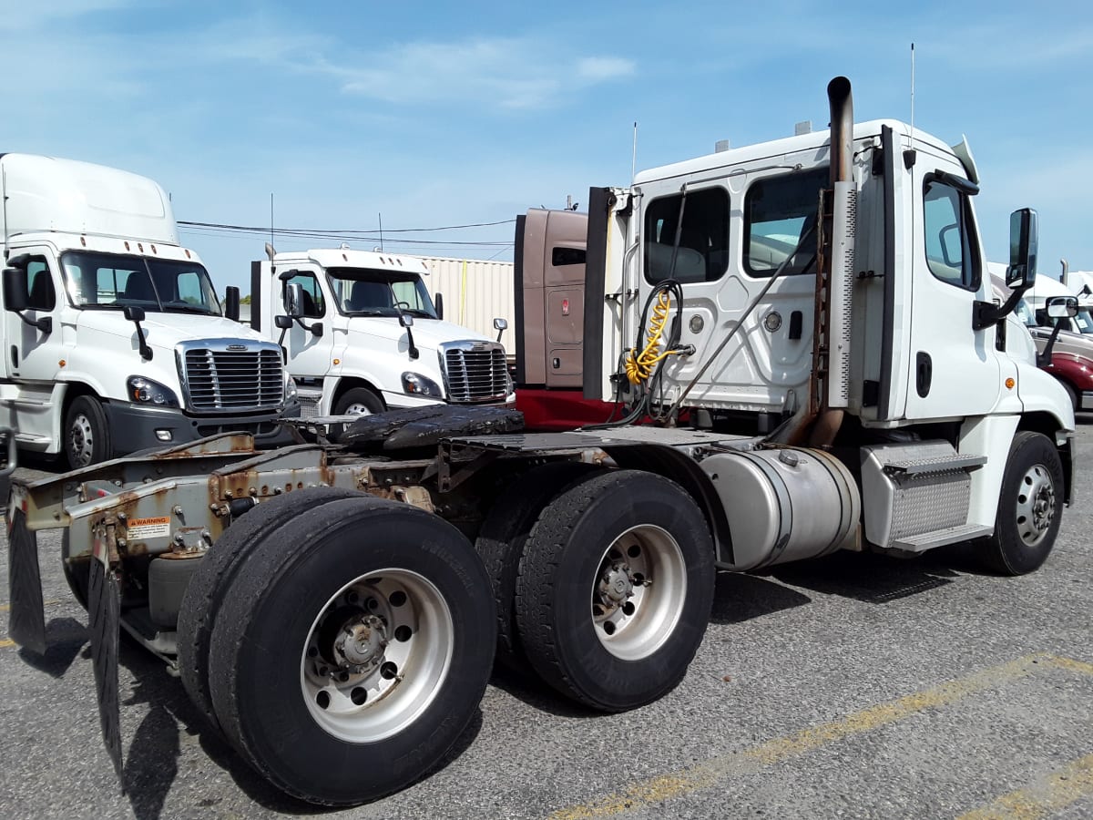 2019 Freightliner/Mercedes CASCADIA 125 863351