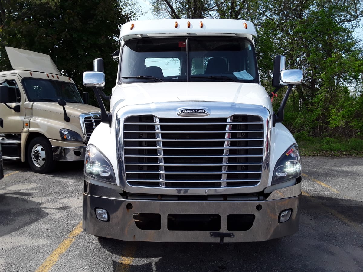 2019 Freightliner/Mercedes CASCADIA 125 863351