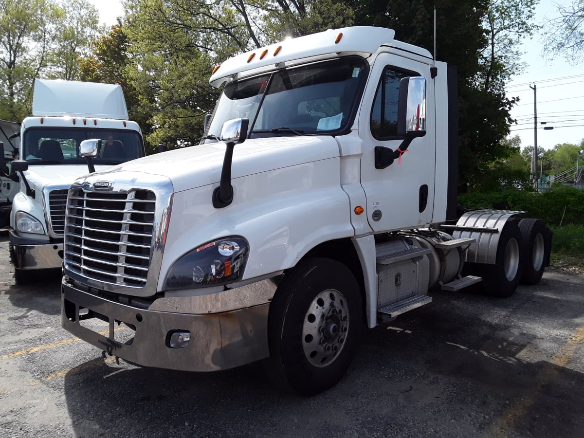 2019 Freightliner/Mercedes CASCADIA 125 863351