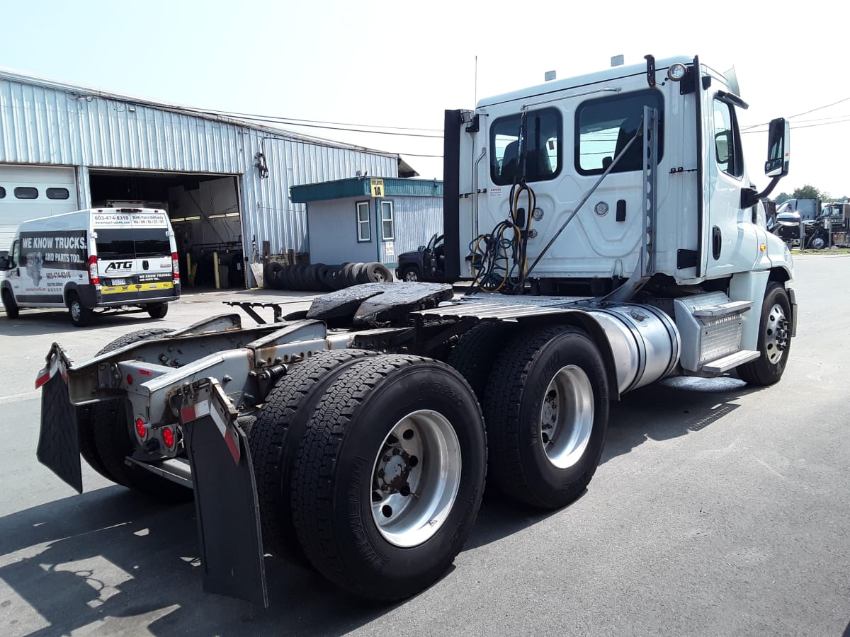 2019 Freightliner/Mercedes CASCADIA 125 863356