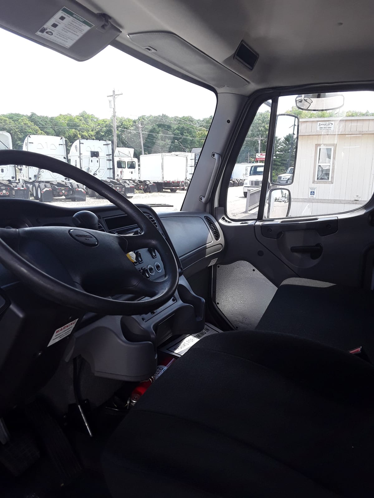 2019 Freightliner/Mercedes M2 106 863359