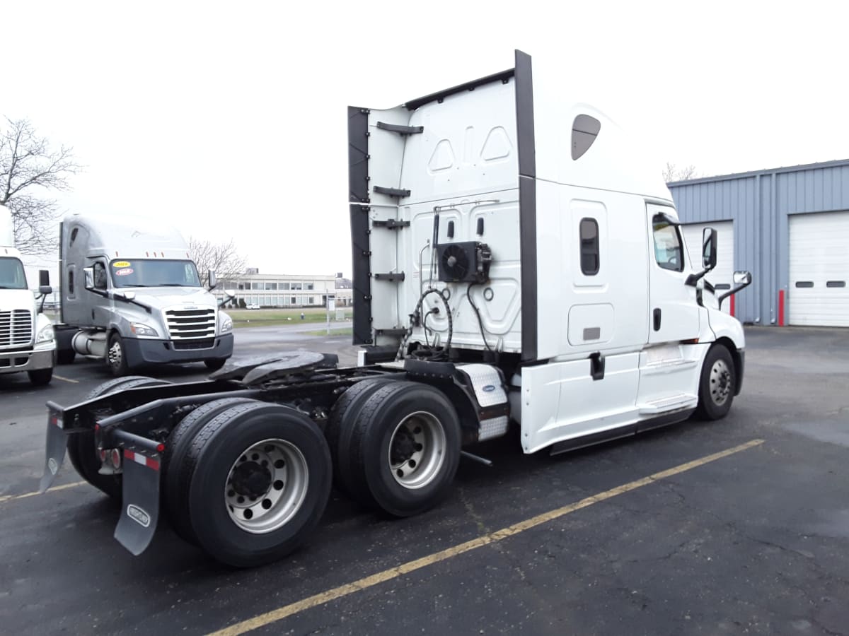 2019 Freightliner/Mercedes NEW CASCADIA PX12664 863396