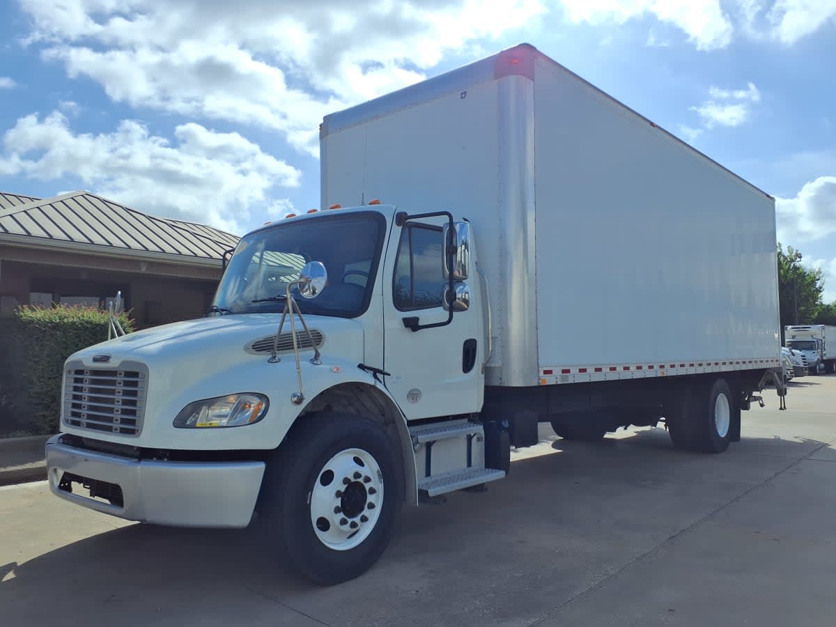 2019 Freightliner M2 106 in Houston, TX