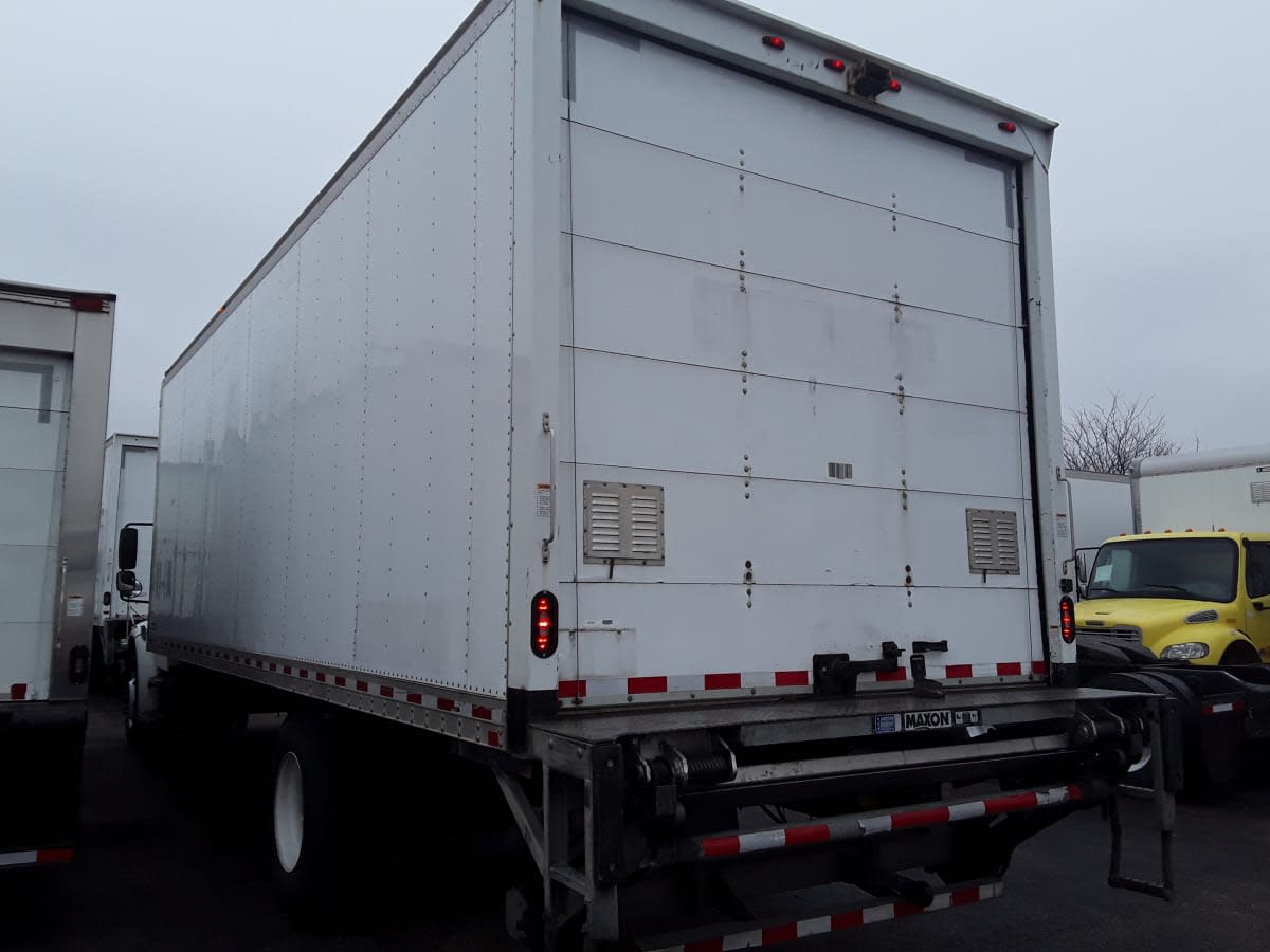 2019 Freightliner/Mercedes M2 106 863440