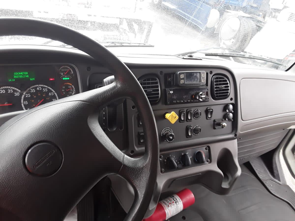 2019 Freightliner/Mercedes M2 106 863440