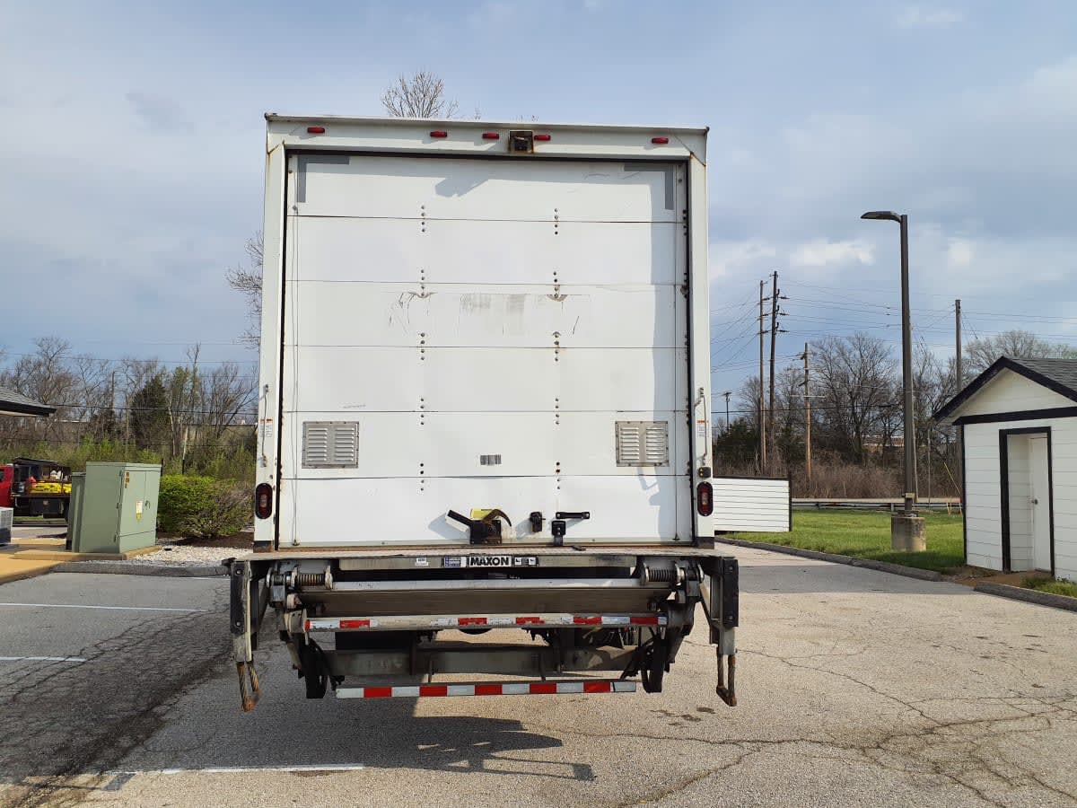 2019 Freightliner/Mercedes M2 106 863441