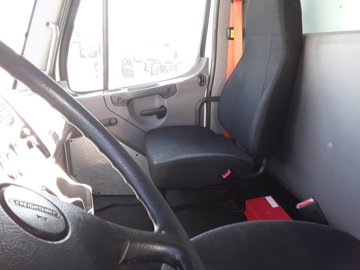 2019 Freightliner/Mercedes M2 106 863442