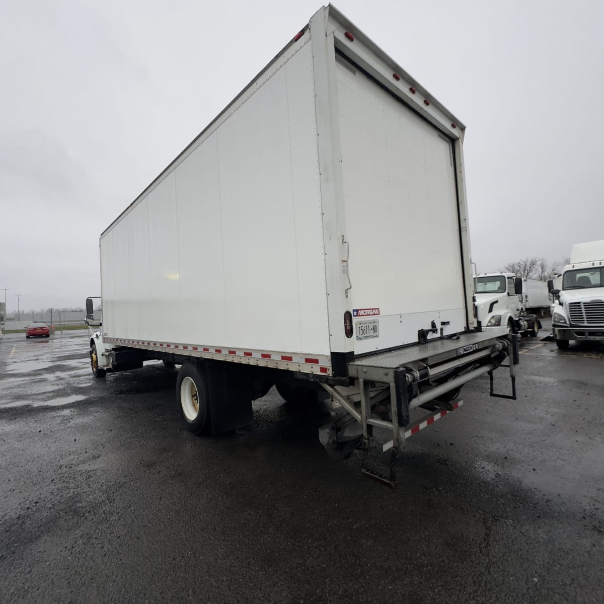 2019 Freightliner/Mercedes M2 106 863460