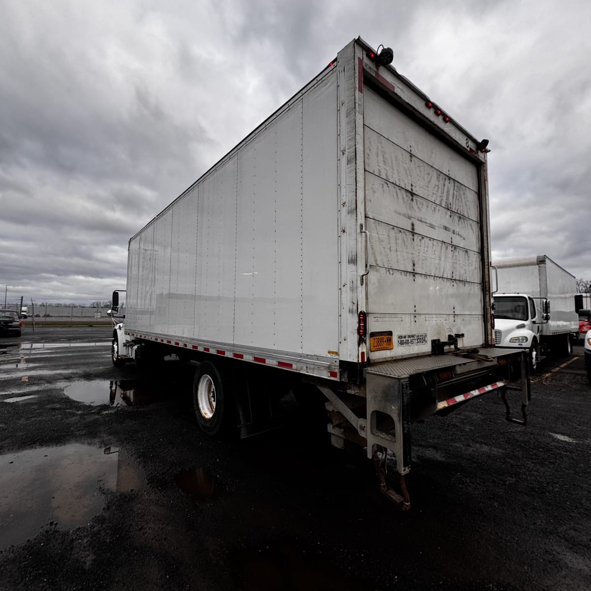 2019 Freightliner/Mercedes M2 106 863464