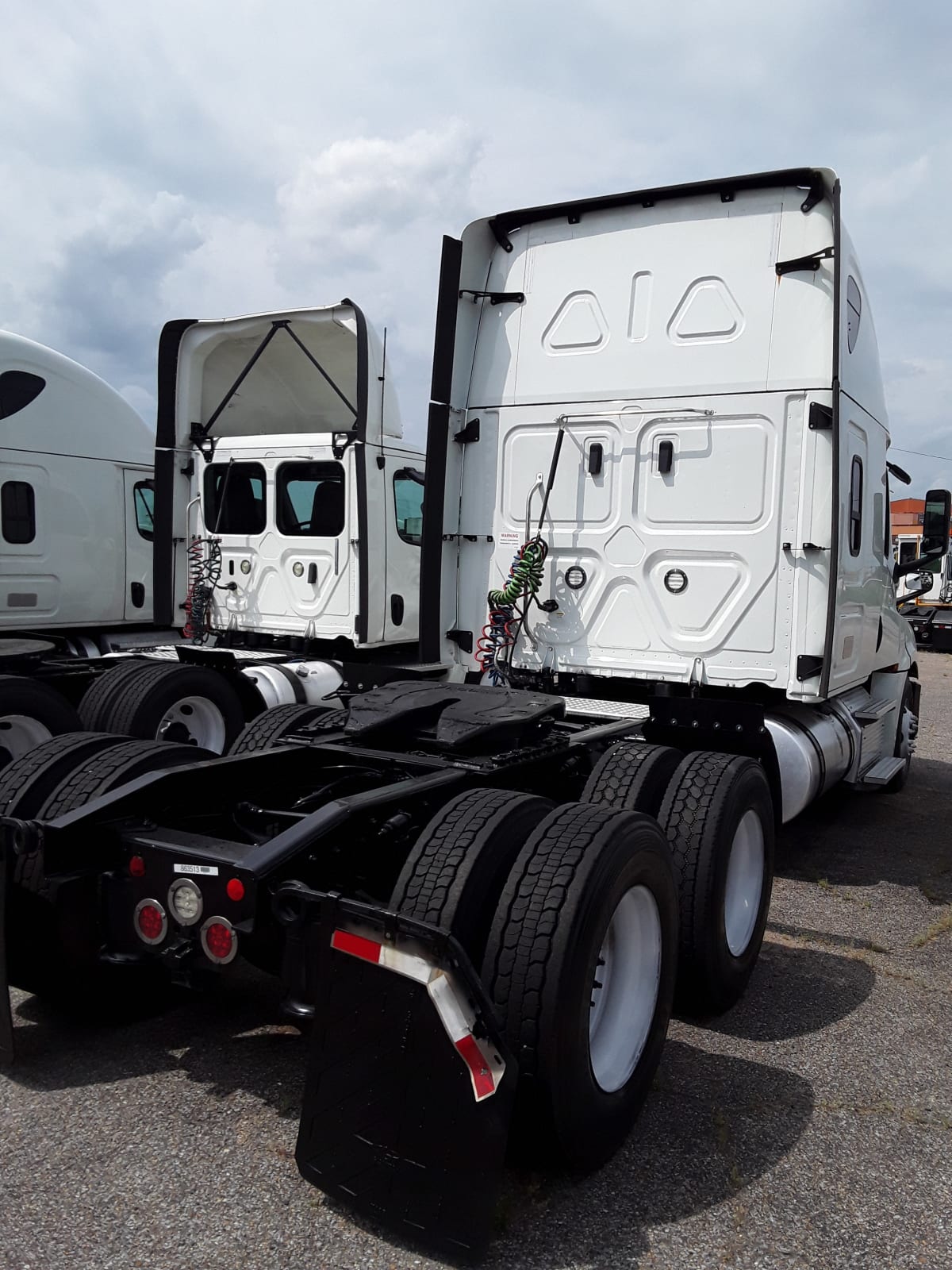 2019 Freightliner/Mercedes NEW CASCADIA PX12664 863513