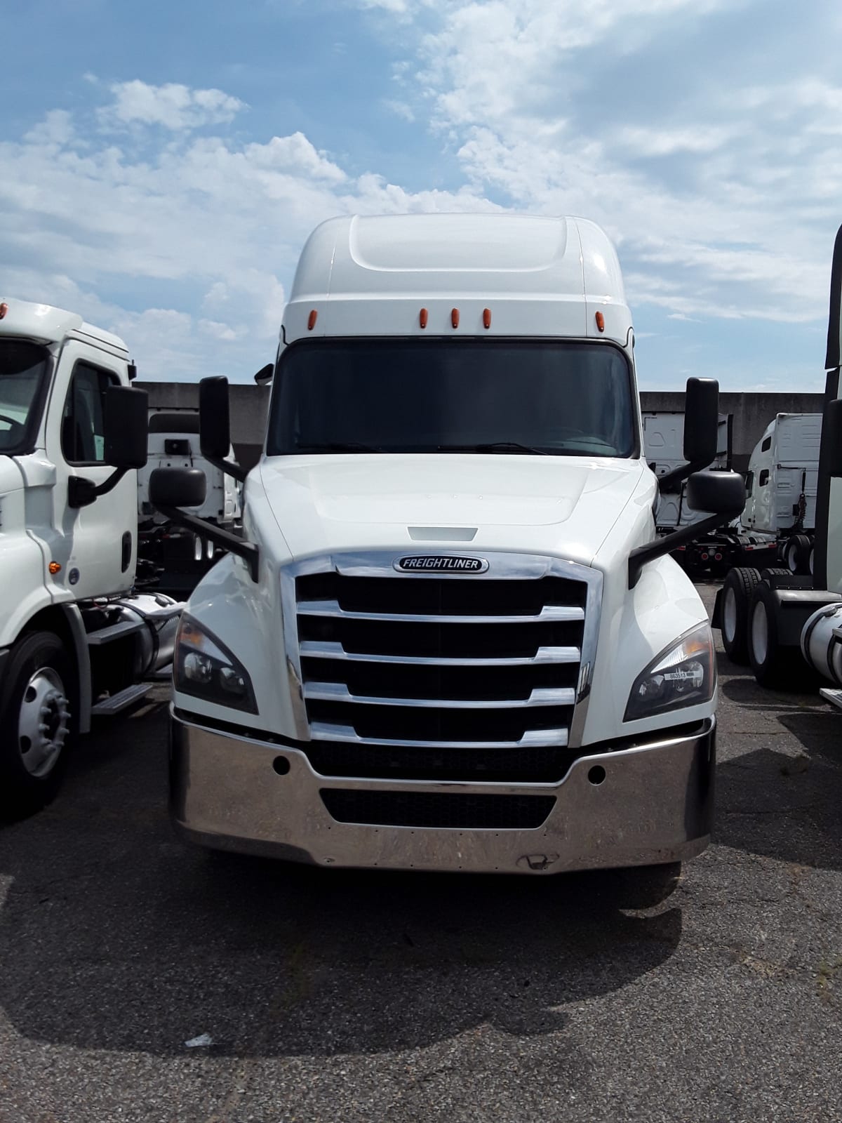 2019 Freightliner/Mercedes NEW CASCADIA PX12664 863513