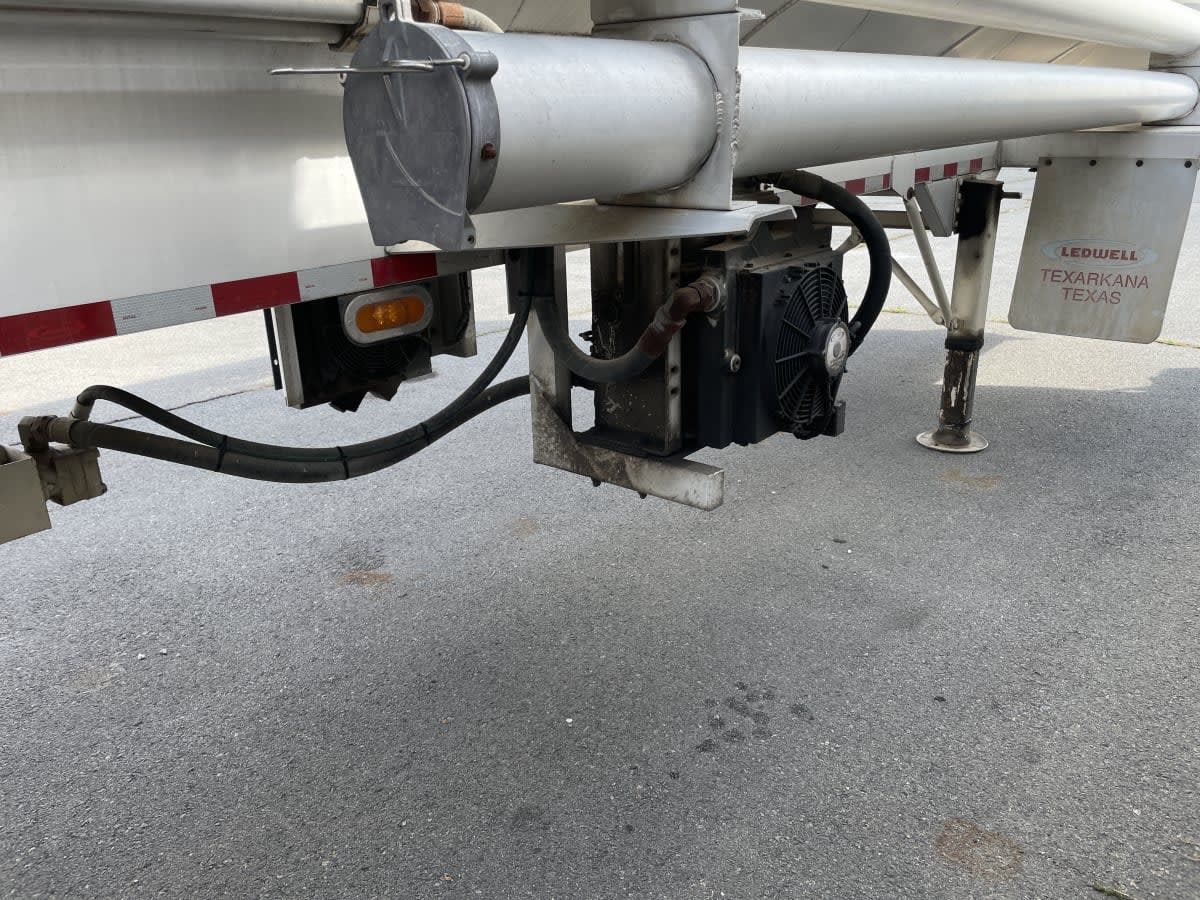 2018 Ledwell Body Co 40' TANKER 863522