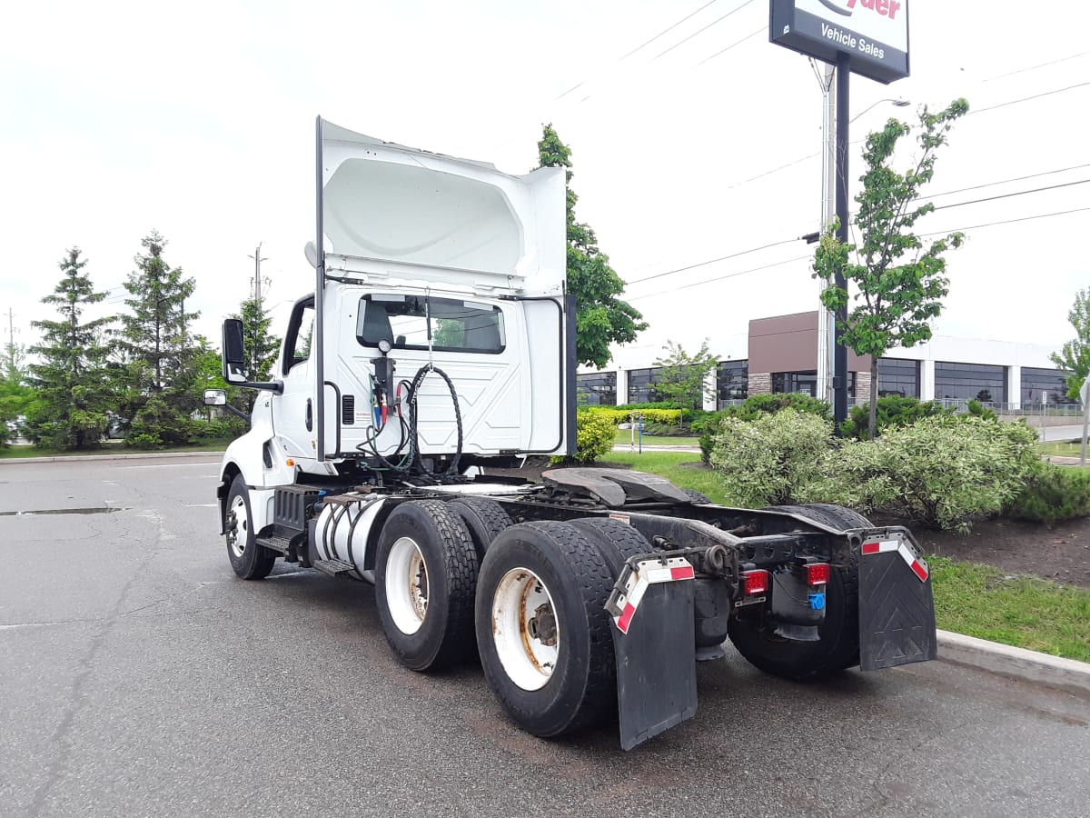 2019 Navistar International LT625 DAYCAB T/A 863539