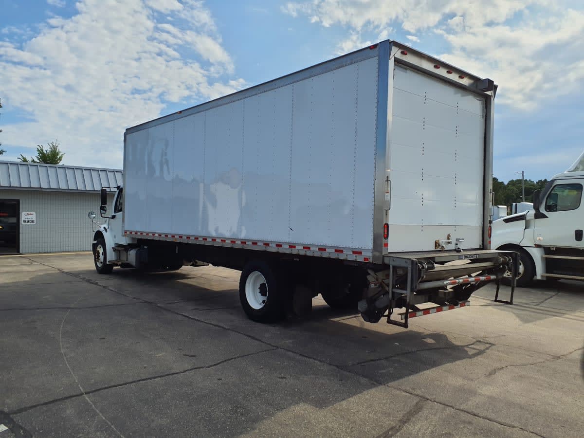 2019 Freightliner M2 106 863542