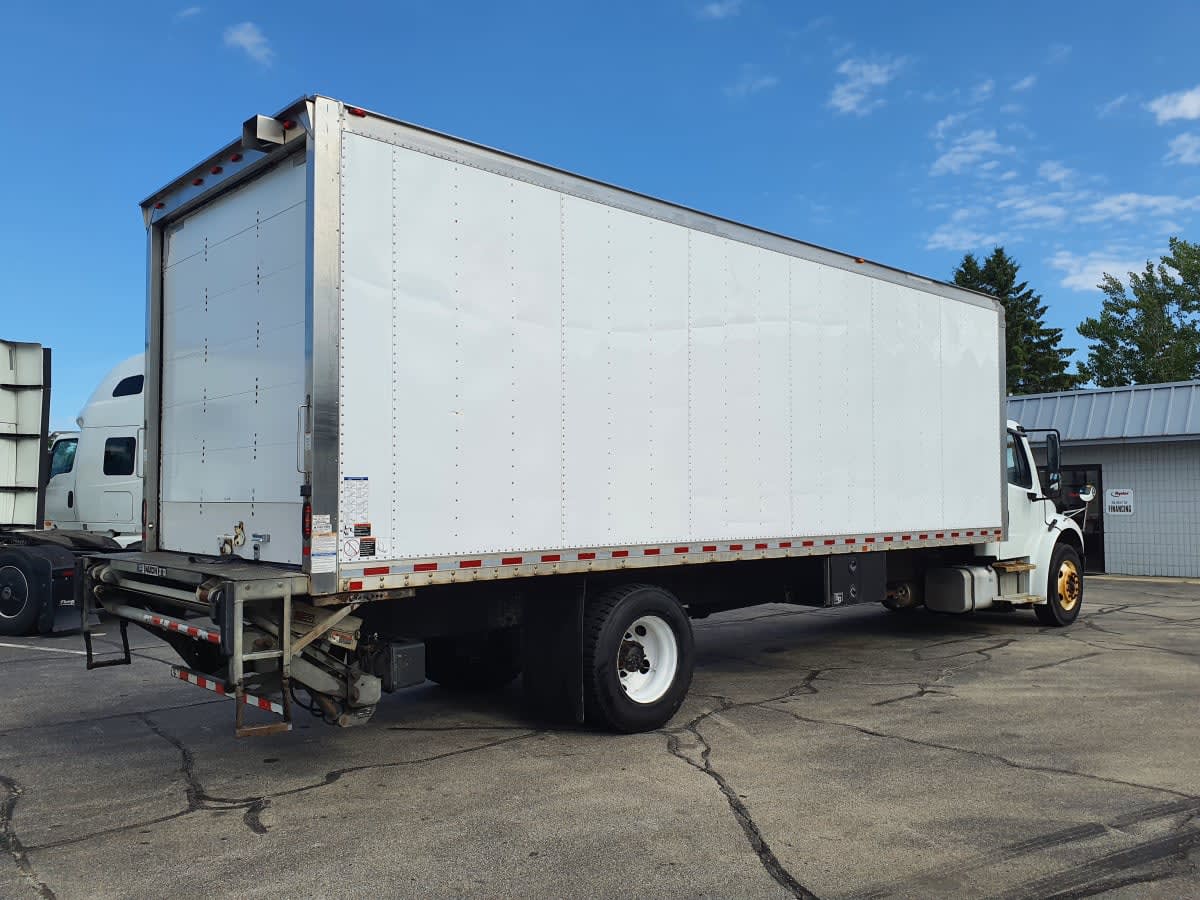 2019 Freightliner M2 106 863542