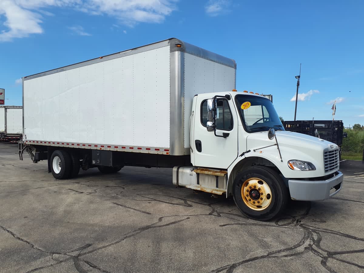 2019 Freightliner M2 106 863542