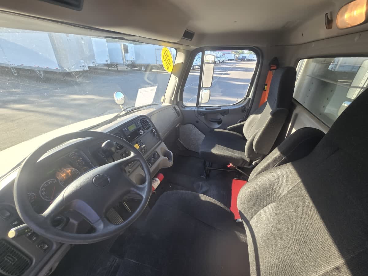 2019 Freightliner/Mercedes M2 106 863573