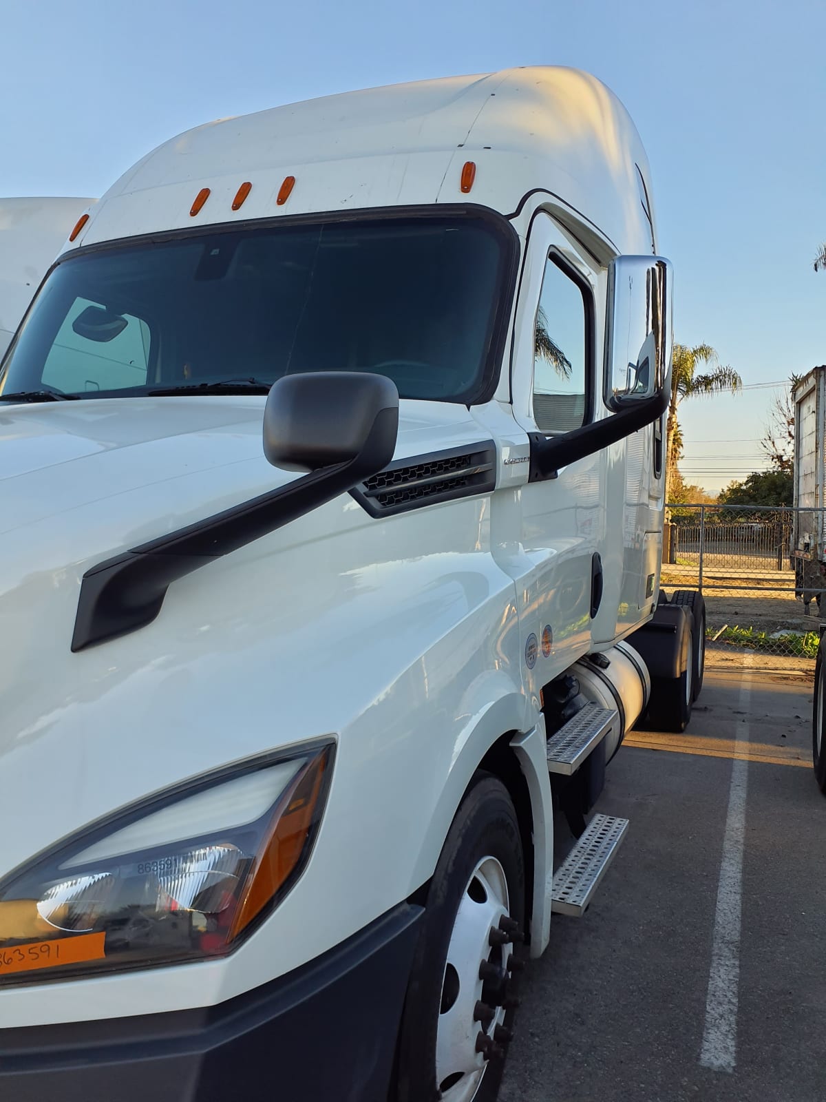 2019 Freightliner/Mercedes NEW CASCADIA PX12664 863591