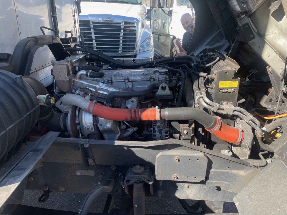 2018 Isuzu FTR 863632