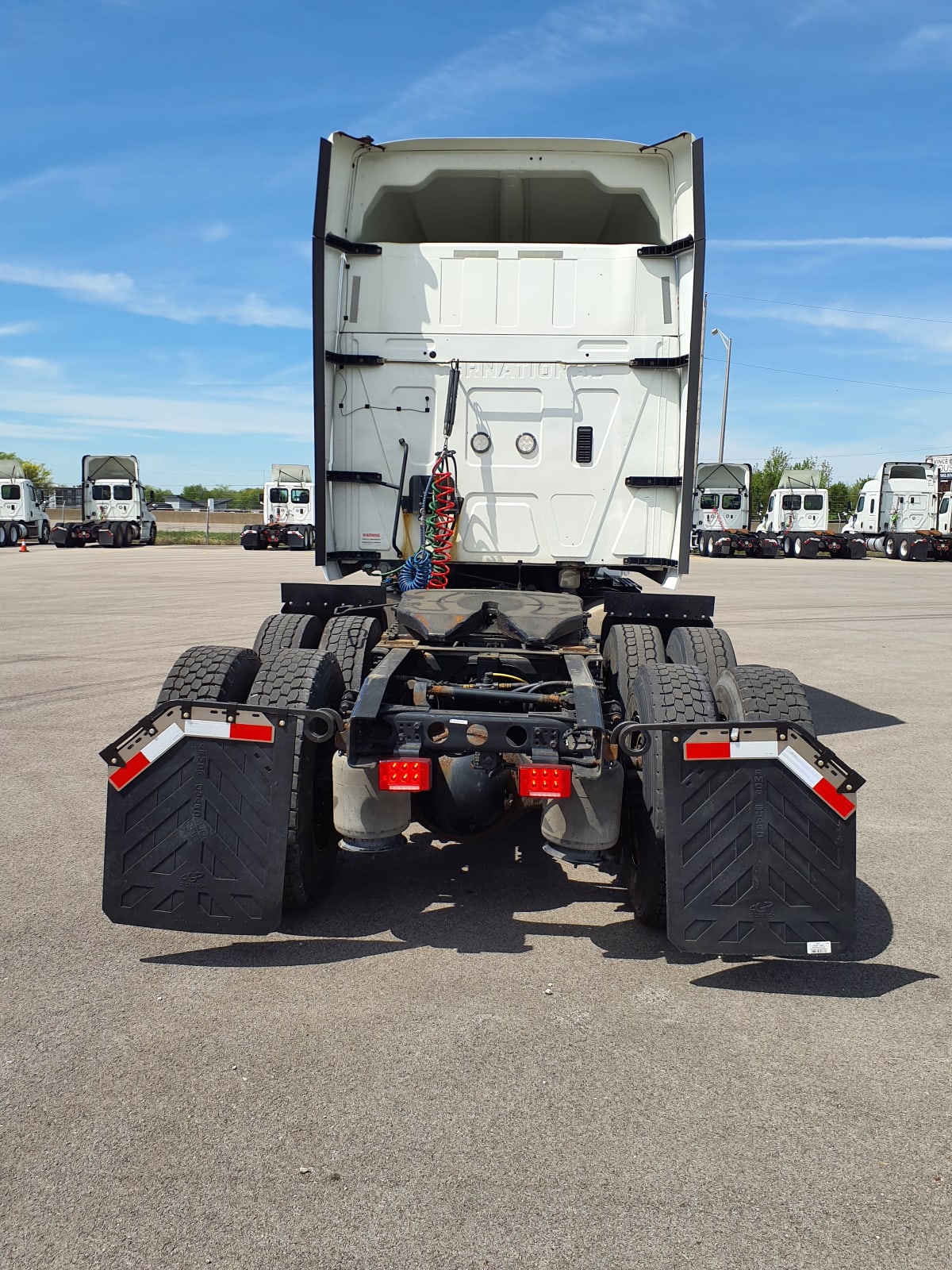 2019 Navistar International LT625 SLPR CAB 863649