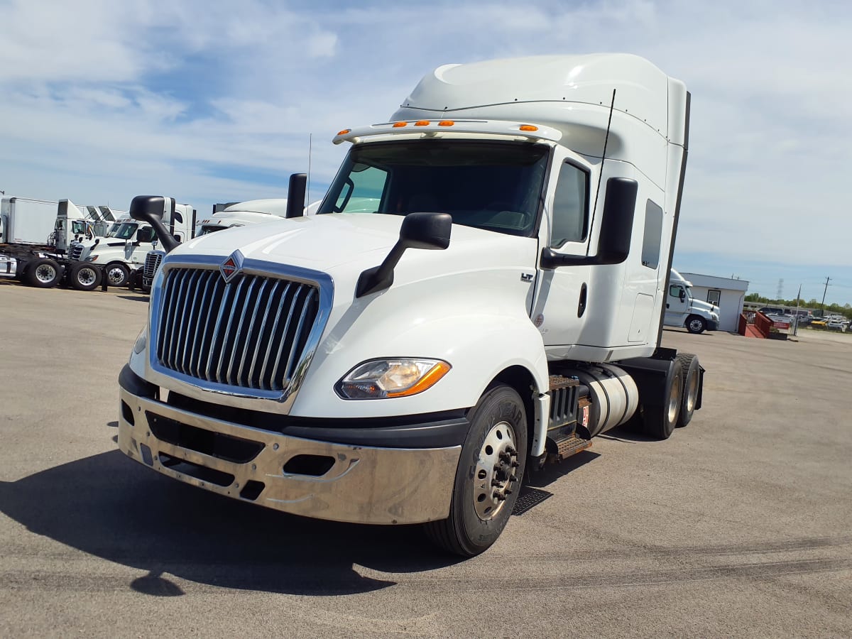 2019 Navistar International LT625 SLPR CAB 863649