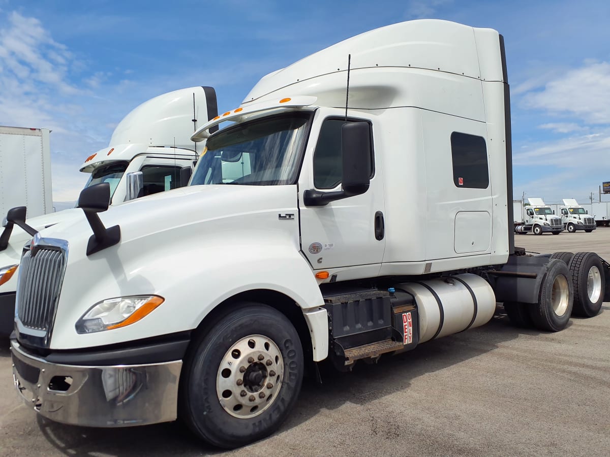 2019 Navistar International LT625 SLPR CAB 863654