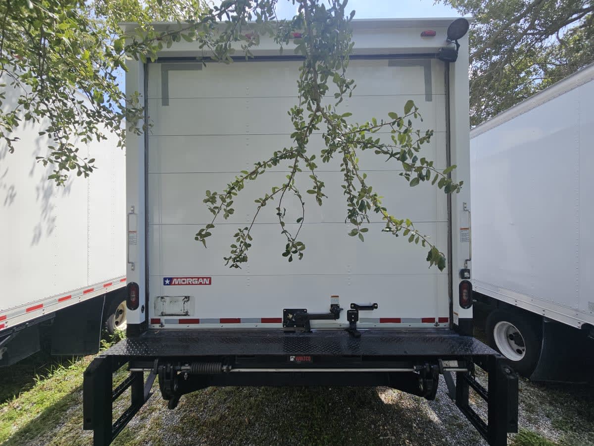 2019 Isuzu NPR HD 863907