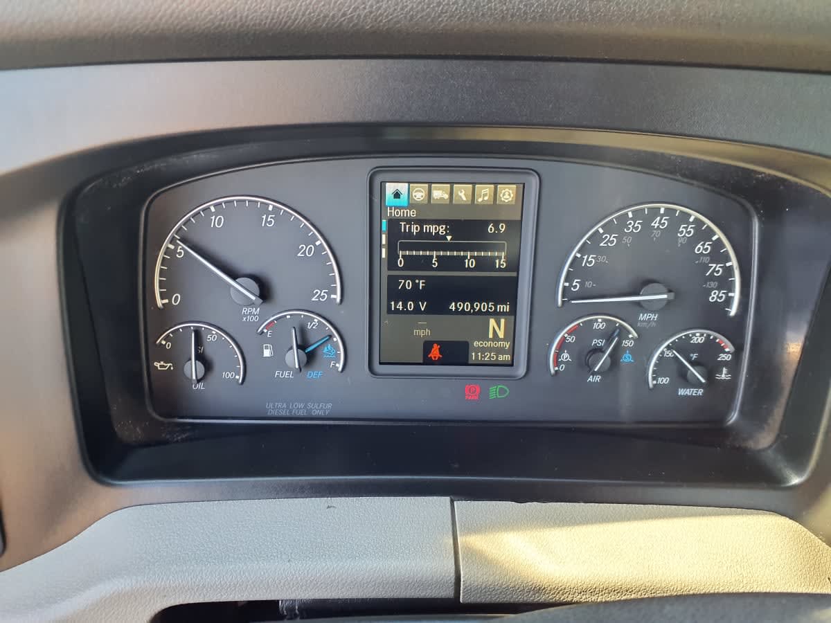 2019 Freightliner/Mercedes NEW CASCADIA PX12664 863910