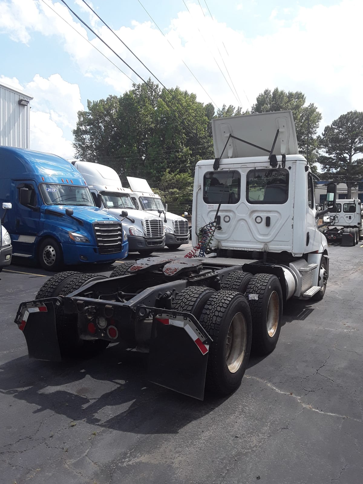 2019 Freightliner/Mercedes NEW CASCADIA PX12664 863921