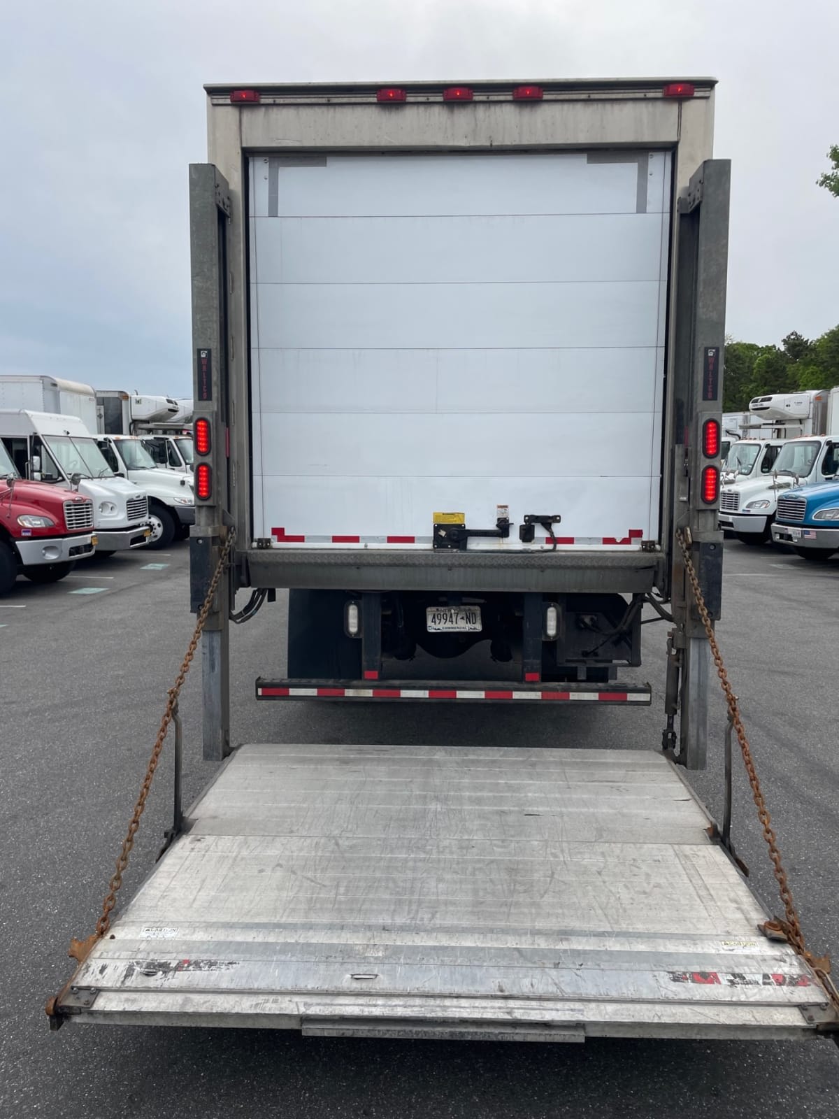 2019 Freightliner M2 106 863953
