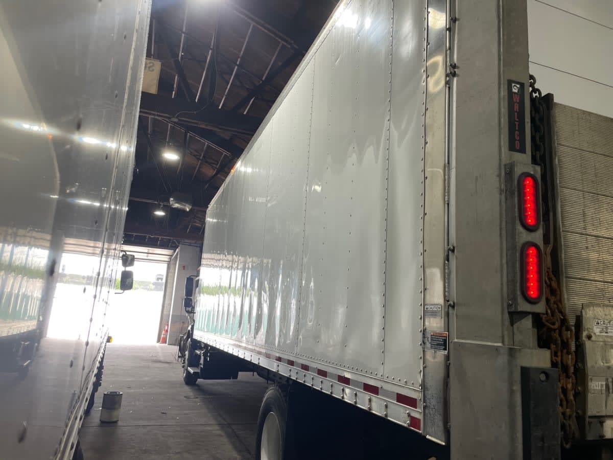 2019 Freightliner M2 106 863955