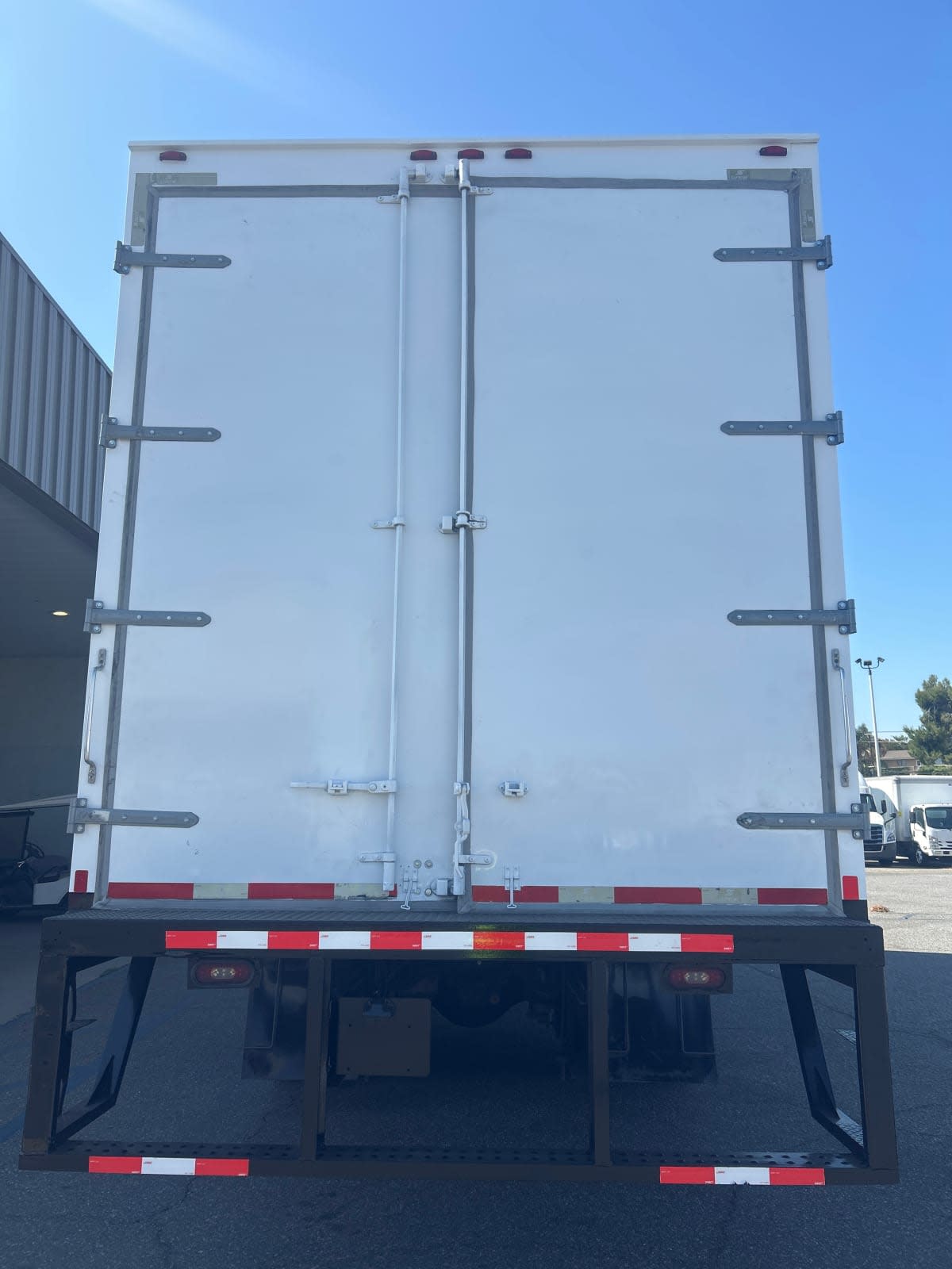 2019 Freightliner M2 106 in Pomona, CA — photo 5