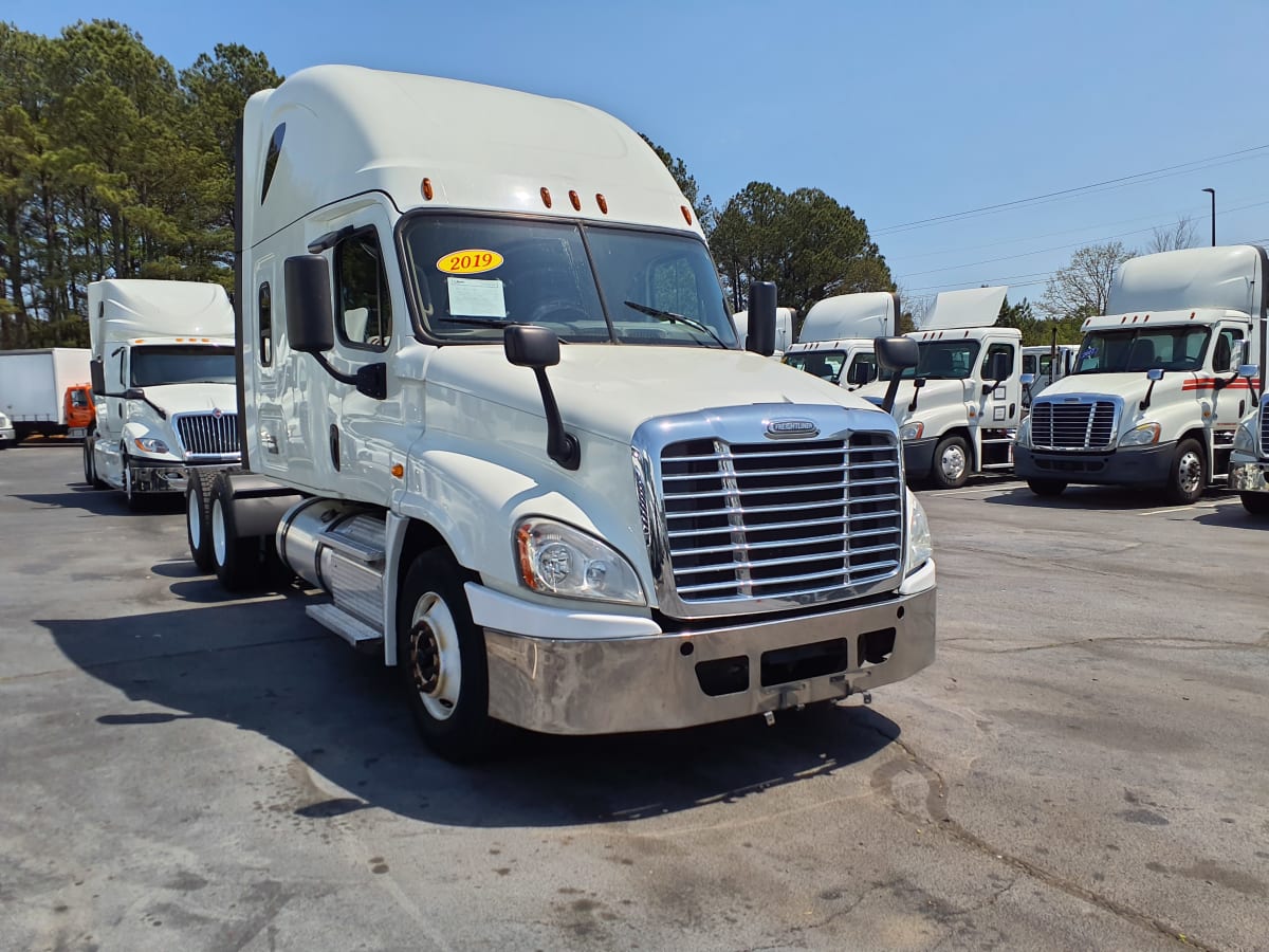 2019 Freightliner/Mercedes CASCADIA 125 863981