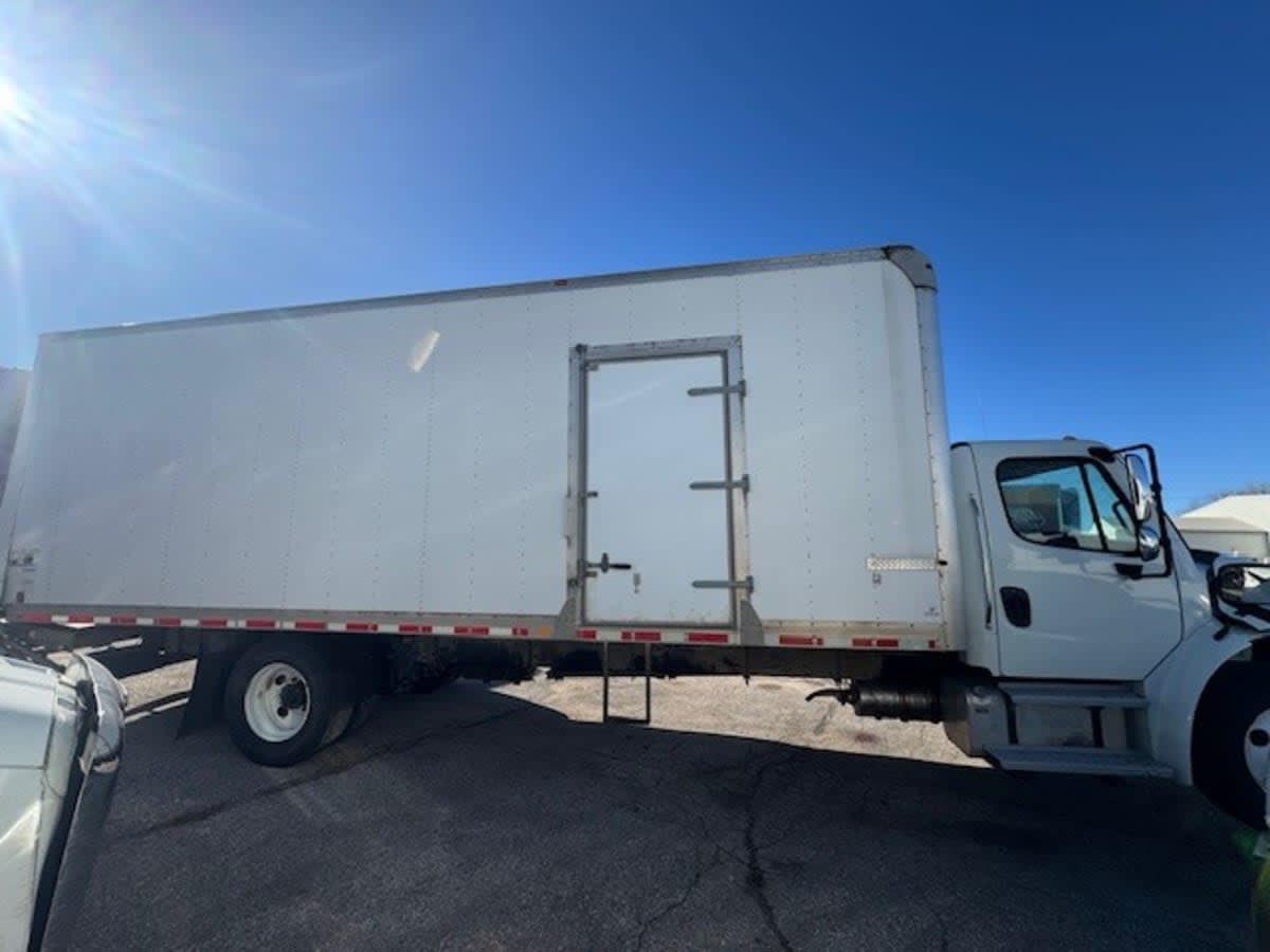 2019 Freightliner/Mercedes M2 106 863984
