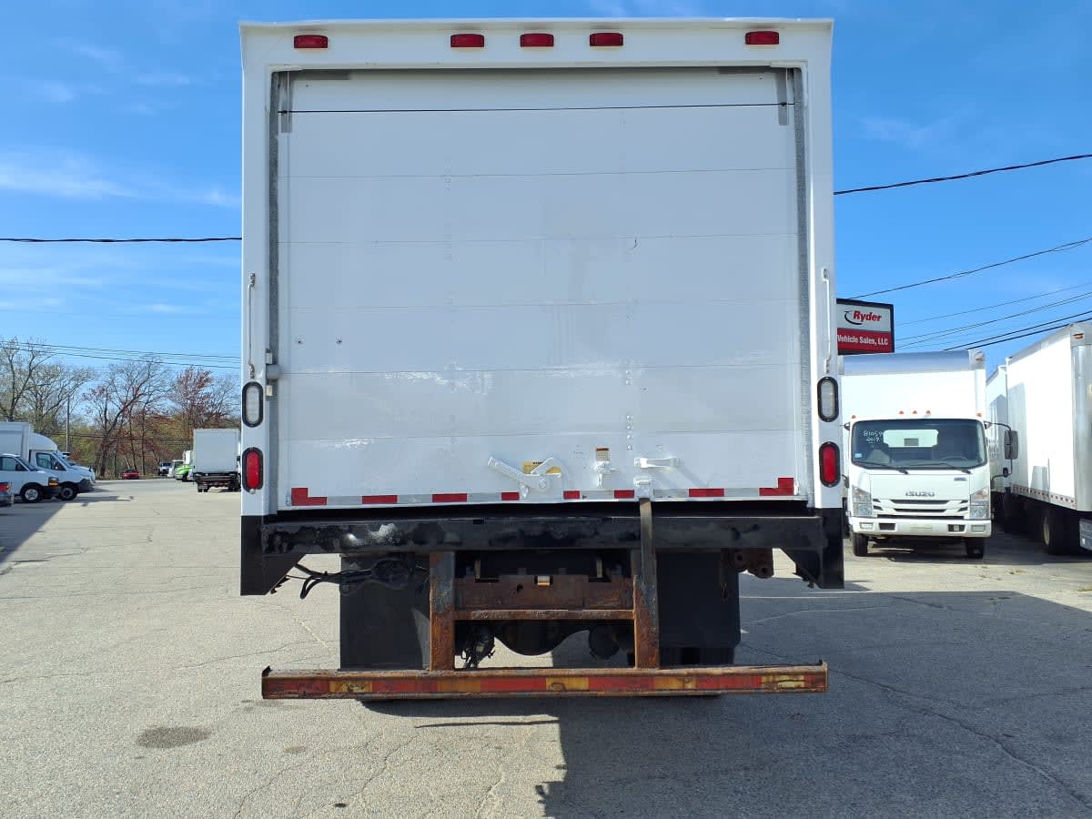 2019 Freightliner/Mercedes M2 106 863995