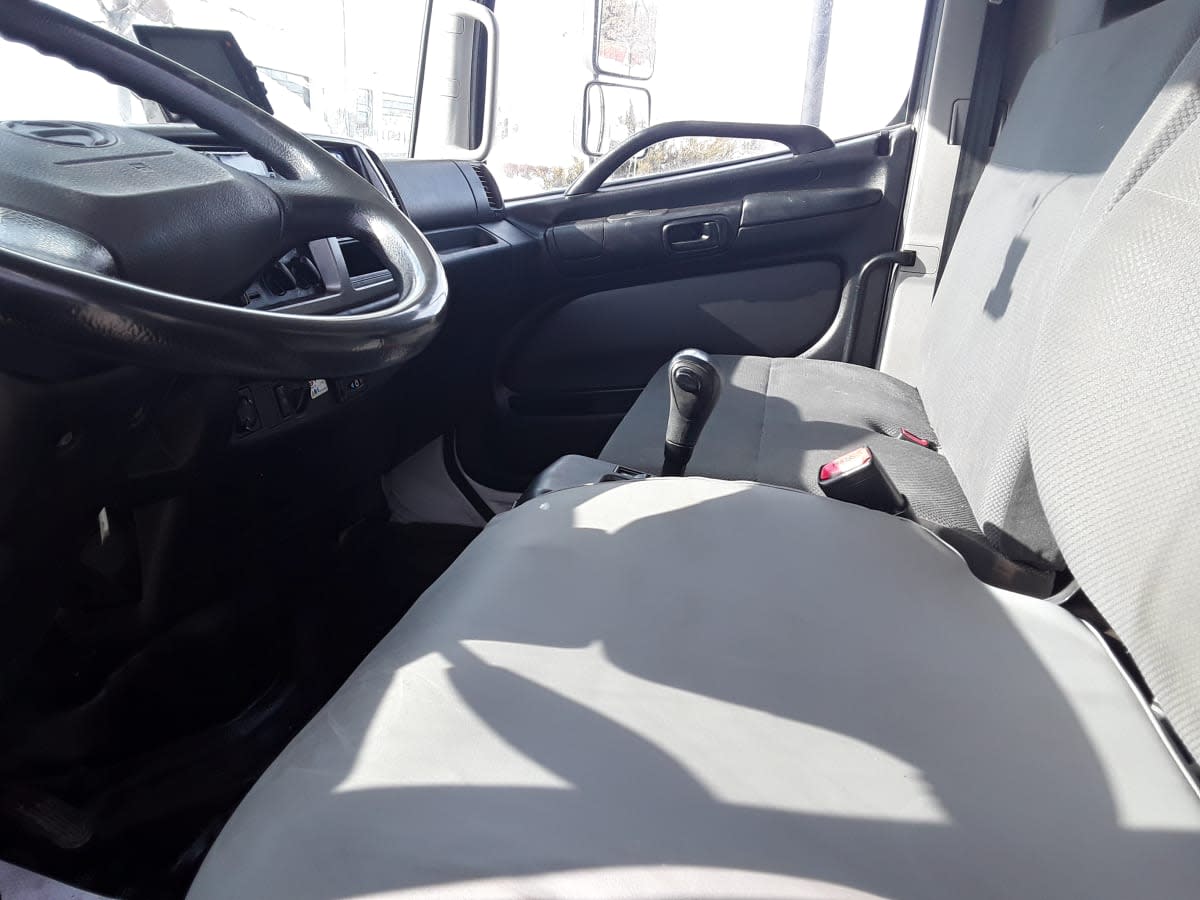 2019 Hino 338 864018