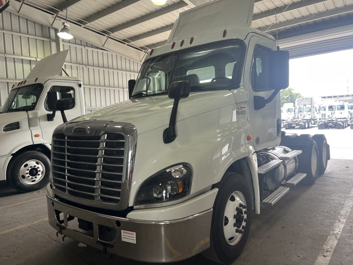 2019 Freightliner/Mercedes CASCADIA 125 864031