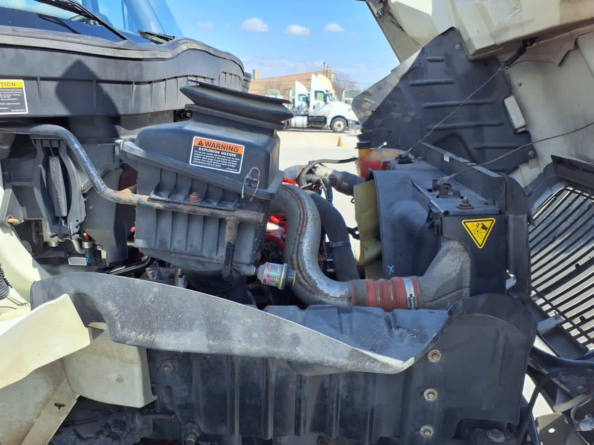 2019 Navistar International 4300 864063