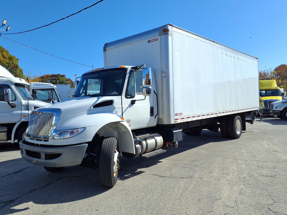 2019 Navistar International 4300 864064